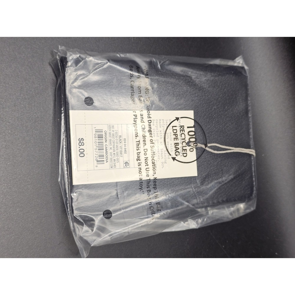 A New Day Black Pebbled Passport Wallet New With Tags - Picture 7 of 7